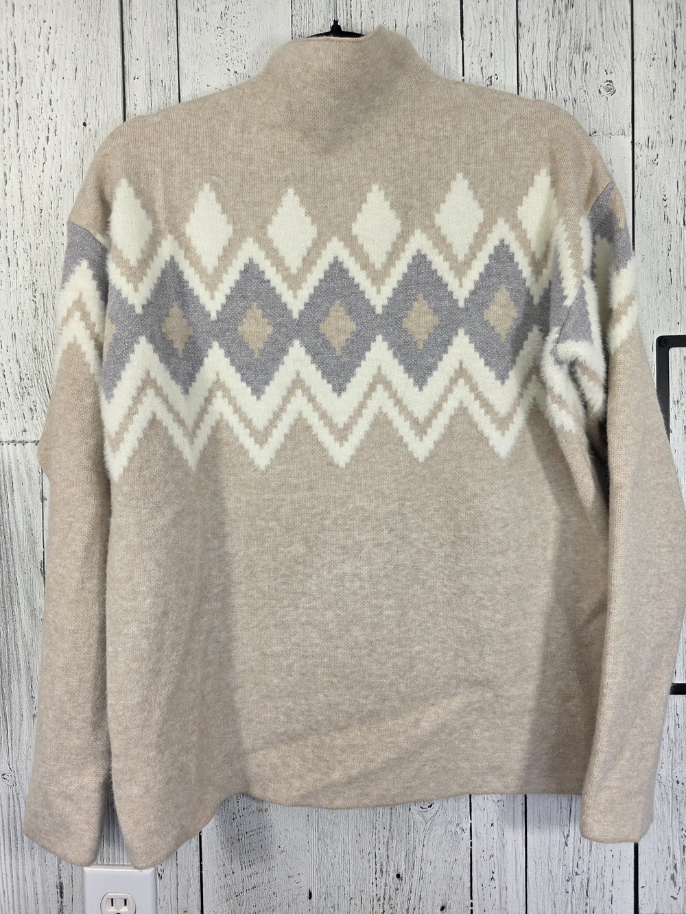 Tahari Fair Isle Geometric Mock Neck Sweater Size M Cozy Warm Fall Fashion